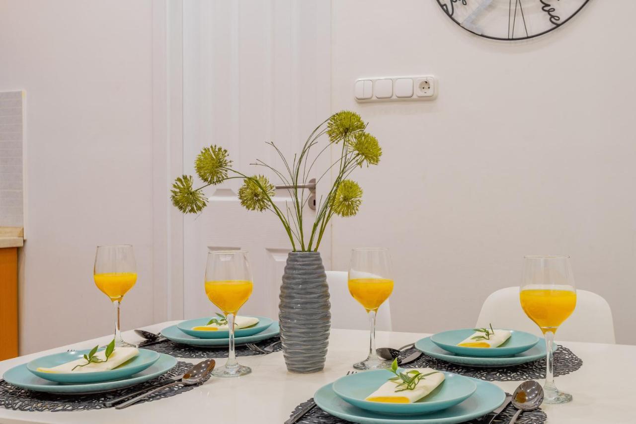Luxurious Cozy 1br Apt - 2min Walk To Gozsduyard! Apartmán Budapešť