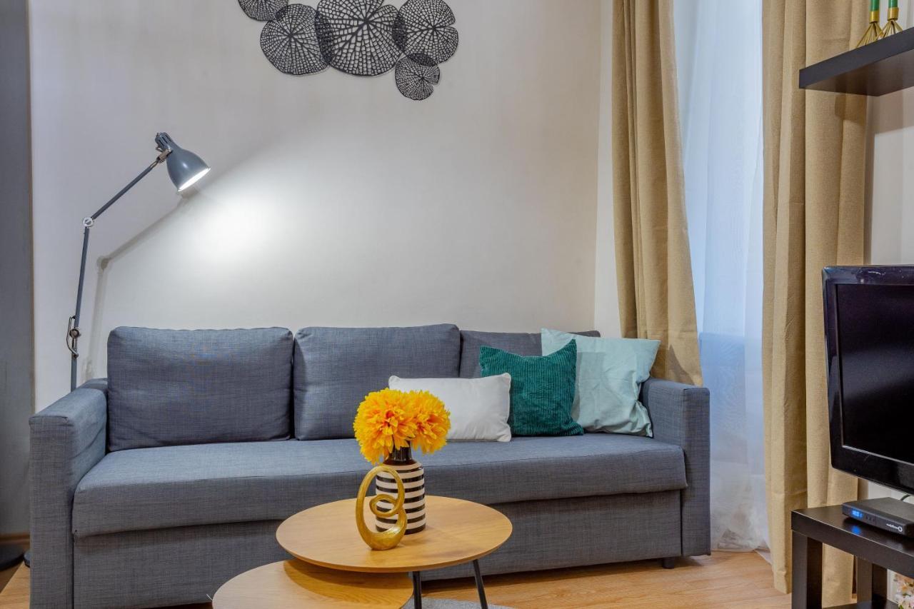 Luxurious Cozy 1br Apt - 2min Walk To Gozsduyard! Apartmán Budapešť